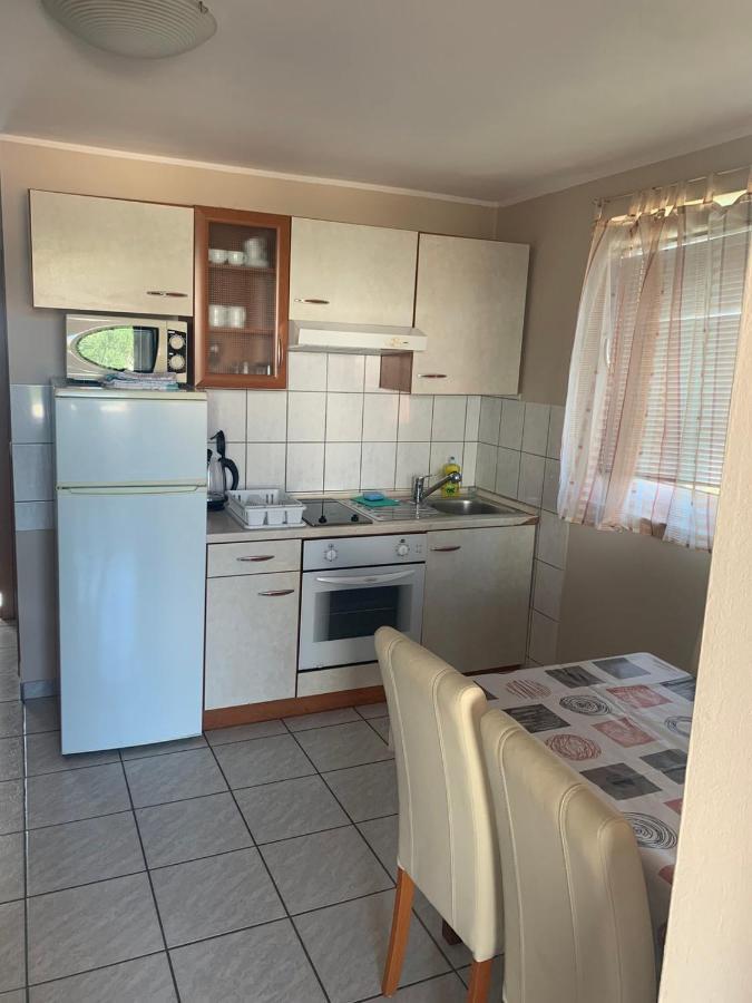 Apartmani Resetar Privlaka  Buitenkant foto