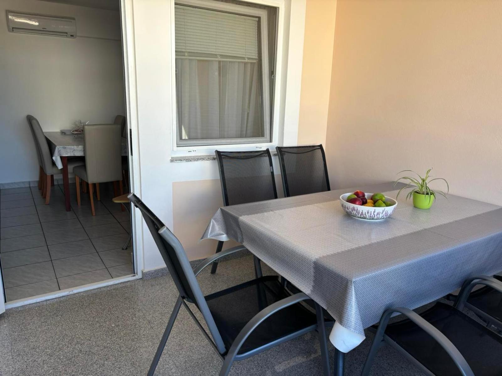 Apartmani Resetar Privlaka  Buitenkant foto