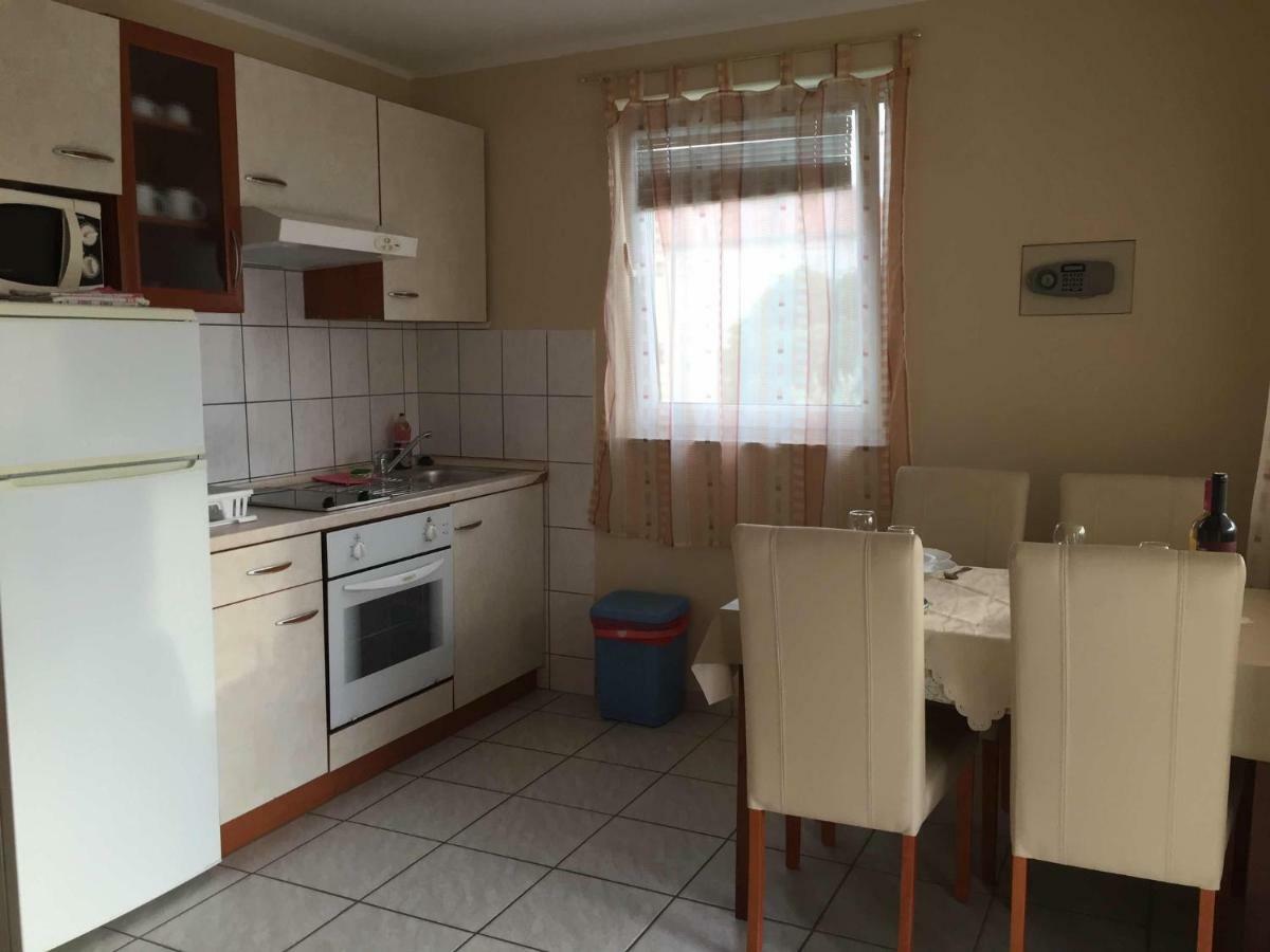 Apartmani Resetar Privlaka  Buitenkant foto