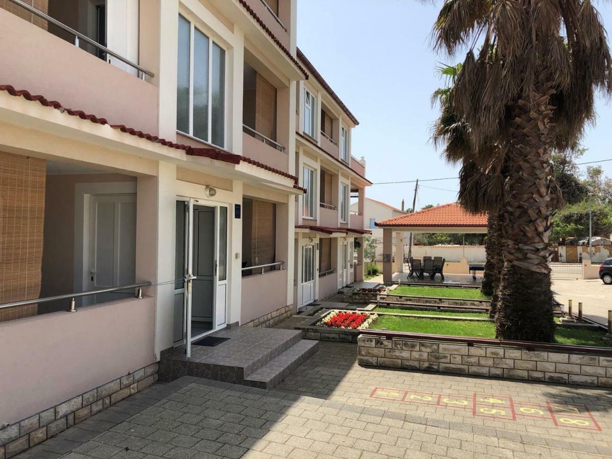 Apartmani Resetar Privlaka  Buitenkant foto
