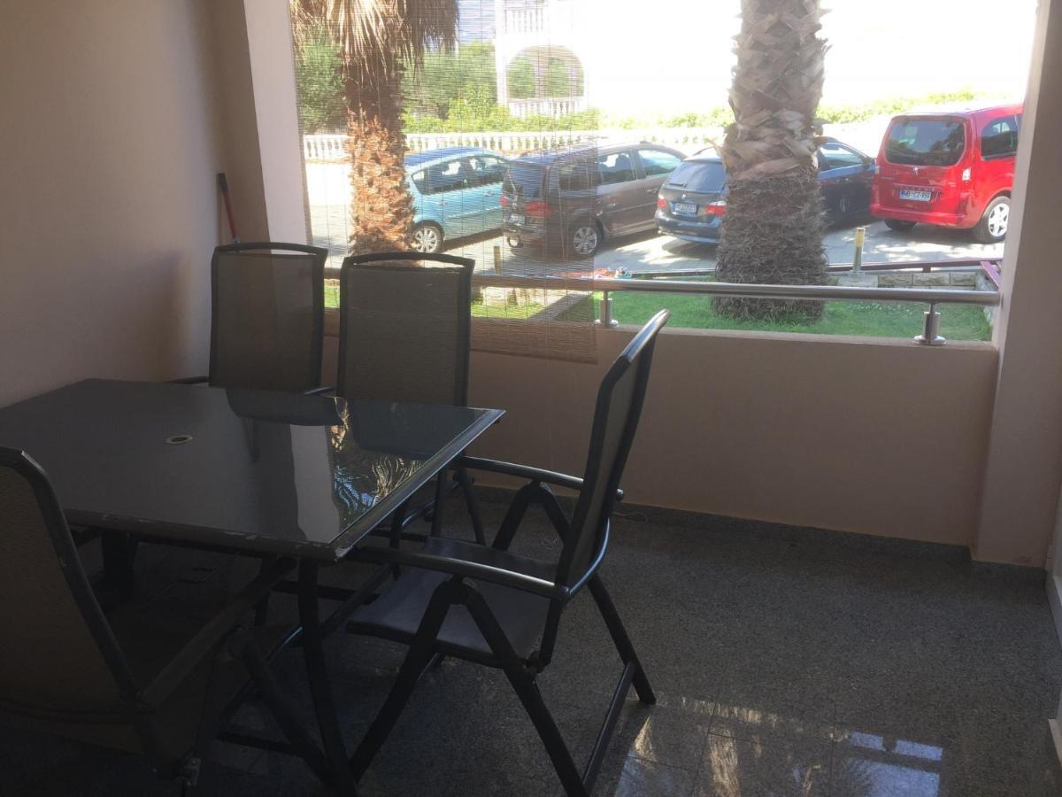 Apartmani Resetar Privlaka  Buitenkant foto
